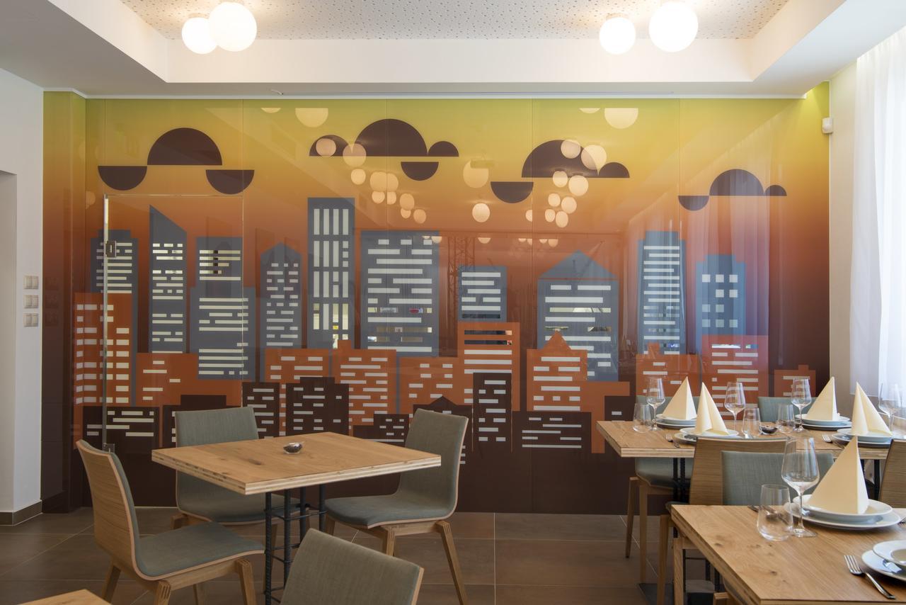 Hotel A Restaurace U Stavare Vsetín 외부 사진